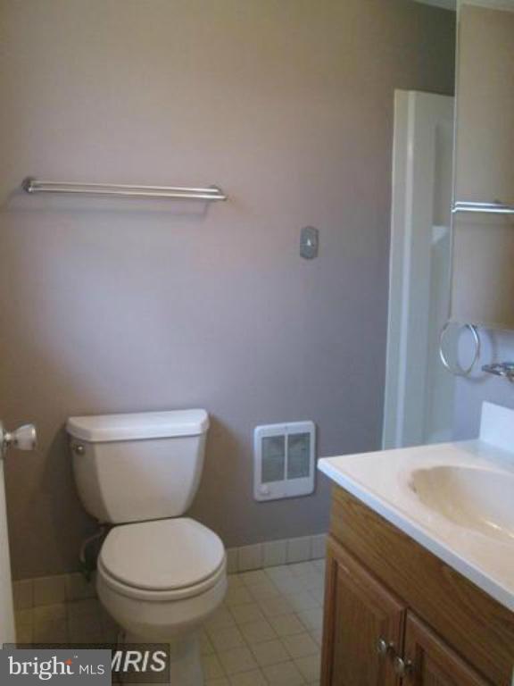 2030 Russell Road Berryville, VA 22611 - Photo 24 of 27 Bath (Master)