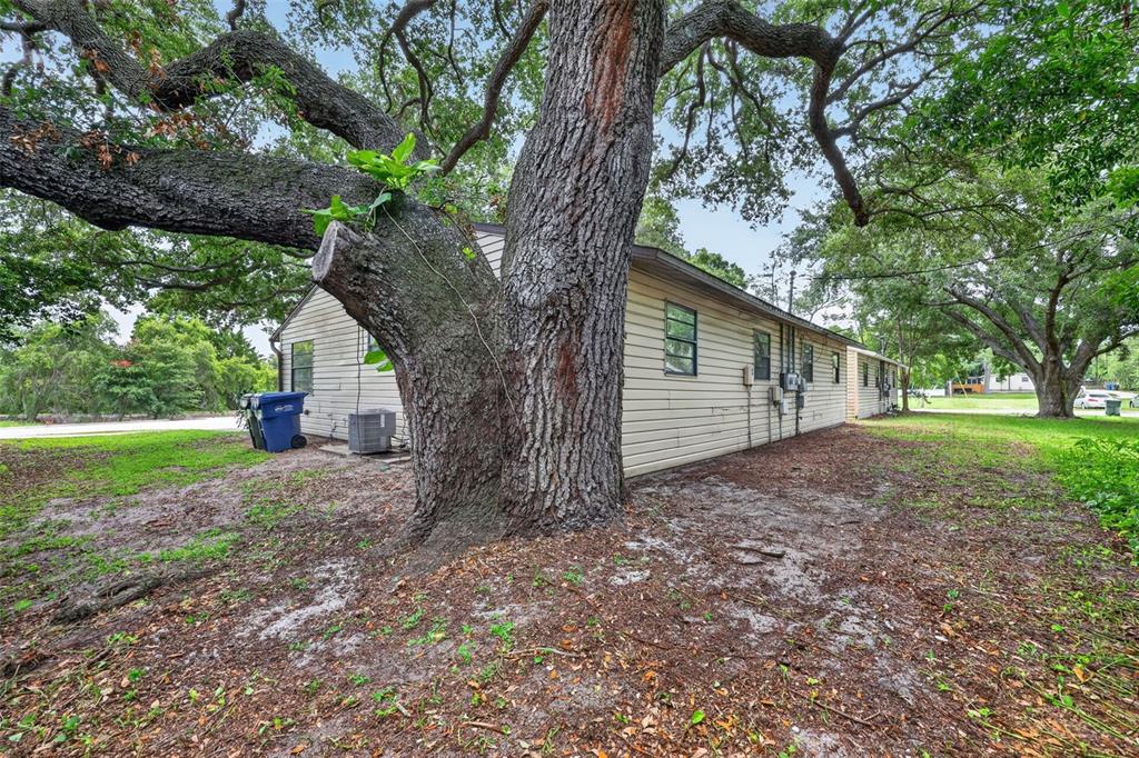 397 2nd Street Southwest Largo, FL 33770 - Photo 25 of 25