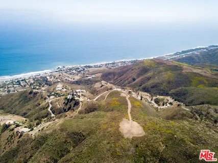 $5,000,000 | 31537 Anacapa View Drive, Malibu, CA 90265