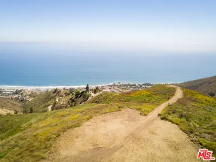 $5,000,000 | 31537 Anacapa View Drive, Malibu, CA 90265