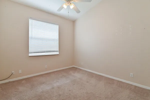$3,700 | 7073 Via Leonardo, Lake Worth, FL 33467