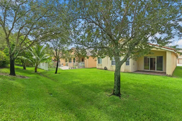 $3,700 | 7073 Via Leonardo, Lake Worth, FL 33467