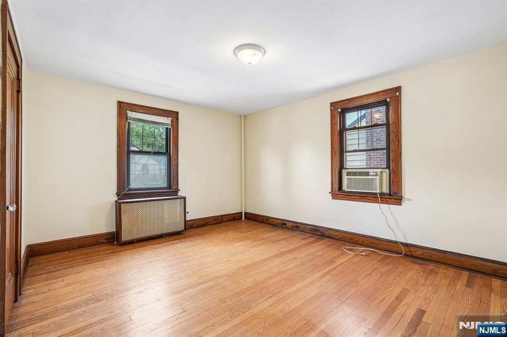 21 Ferncliff Road Bloomfield, NJ 07003 - Photo 21 of 46