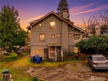 $519,000 | 12260 Des Moines Memorial Drive South, Seattle, WA 98168