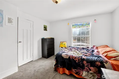 $519,000 | 12260 Des Moines Memorial Drive South, Seattle, WA 98168