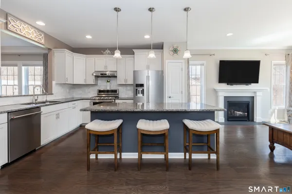 $664,900 | 1077 Augusta Drive, Unit 1077, Oxford, CT 06478