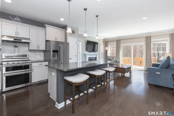 $664,900 | 1077 Augusta Drive, Unit 1077, Oxford, CT 06478