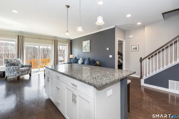 $664,900 | 1077 Augusta Drive, Unit 1077, Oxford, CT 06478