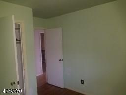 40 Sharon Avenue Edison, NJ 08817 - Photo 6 of 15