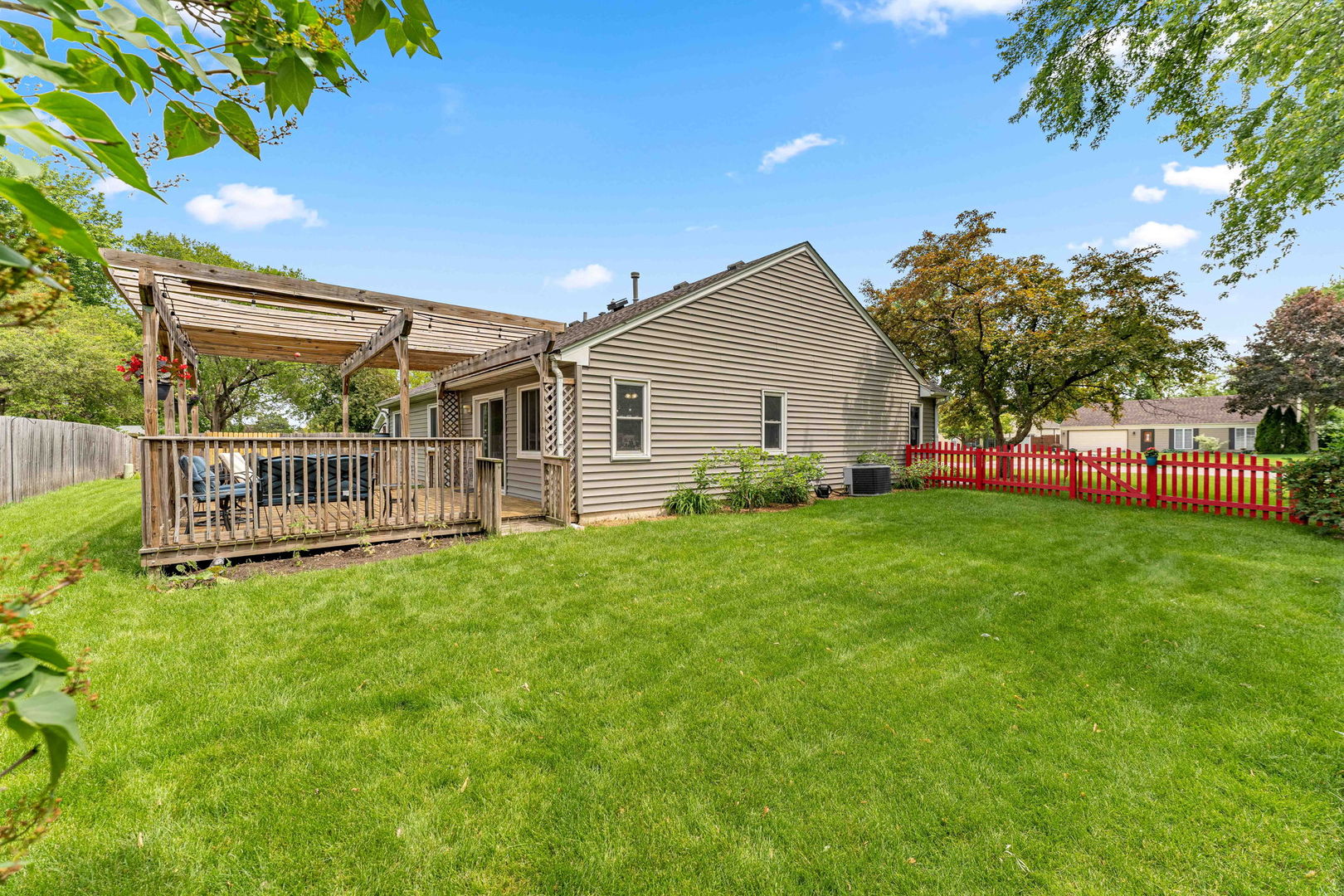 200 Fernwood Road Montgomery, IL 60538 - Photo 27 of 32