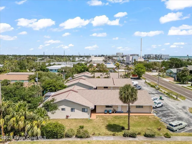 $249,000 | 190 South Orlando Avenue, Unit I, Cocoa Beach, FL 32931