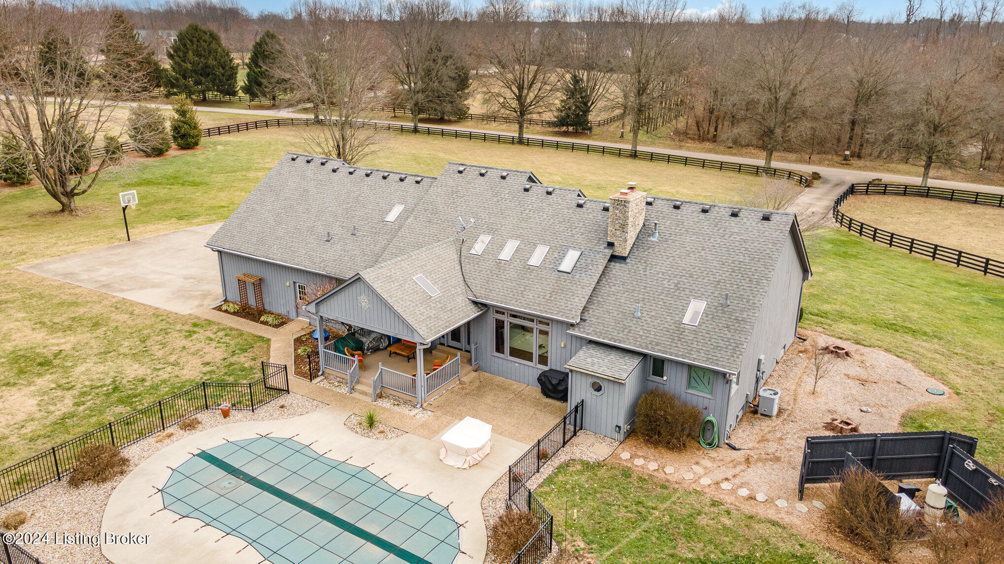 11611 Hidden Creek Road Prospect, KY 40059 - Photo 52 of 60 Rear of Property