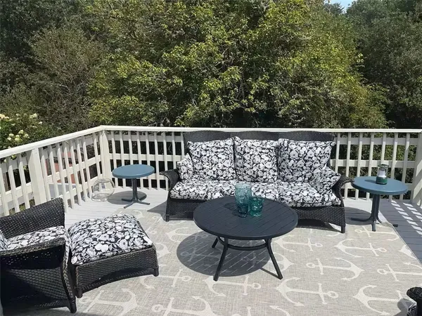 $3,000 | 16 Pleasant View Drive, Little Compton, RI 02837