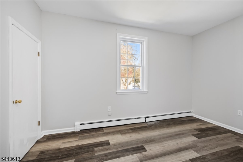 88b Coleman Road Long Valley, NJ 07853 - Photo 4 of 12