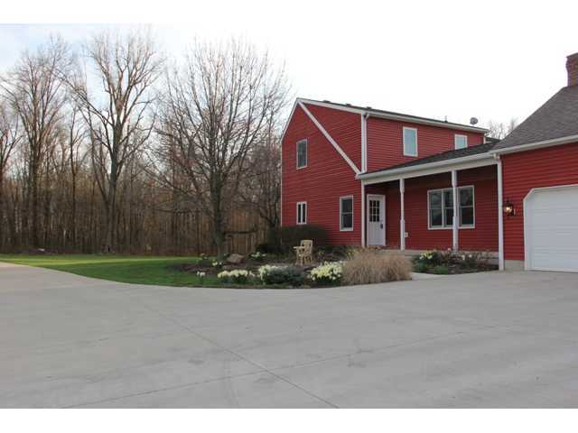 7566 Benner Road Johnstown, OH 43031 - Photo 2 of 25
