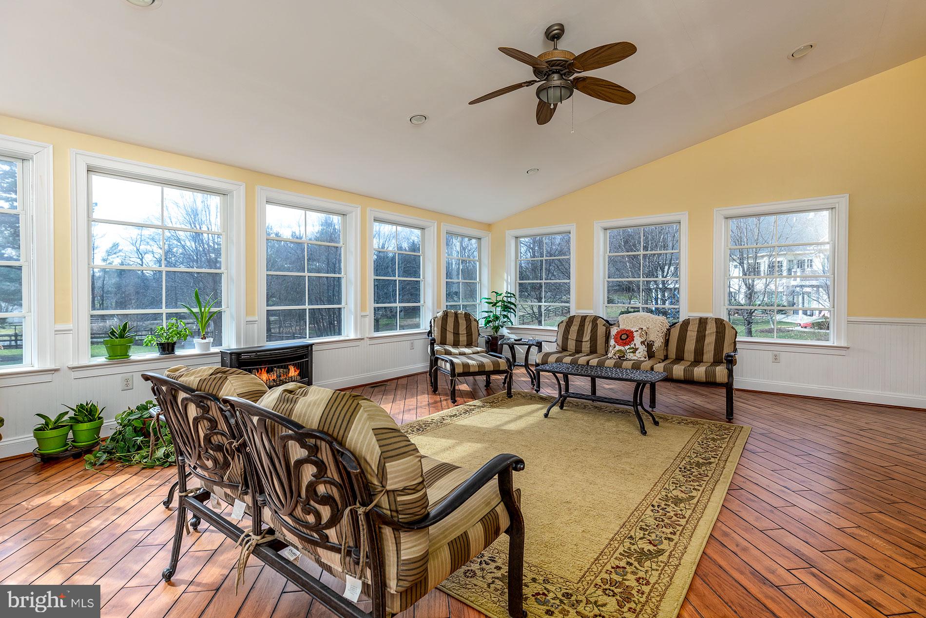 10313 Dunfries Road Vienna, VA 22181 - Photo 22 of 63 Gallery Image 22