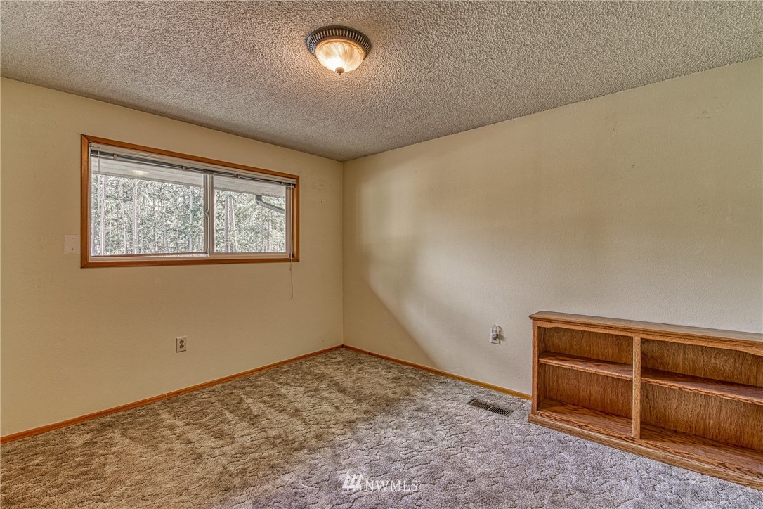3001 Carpenter Road Southeast Lacey, WA 98503 - Photo 29 of 40 Gallery Image 29