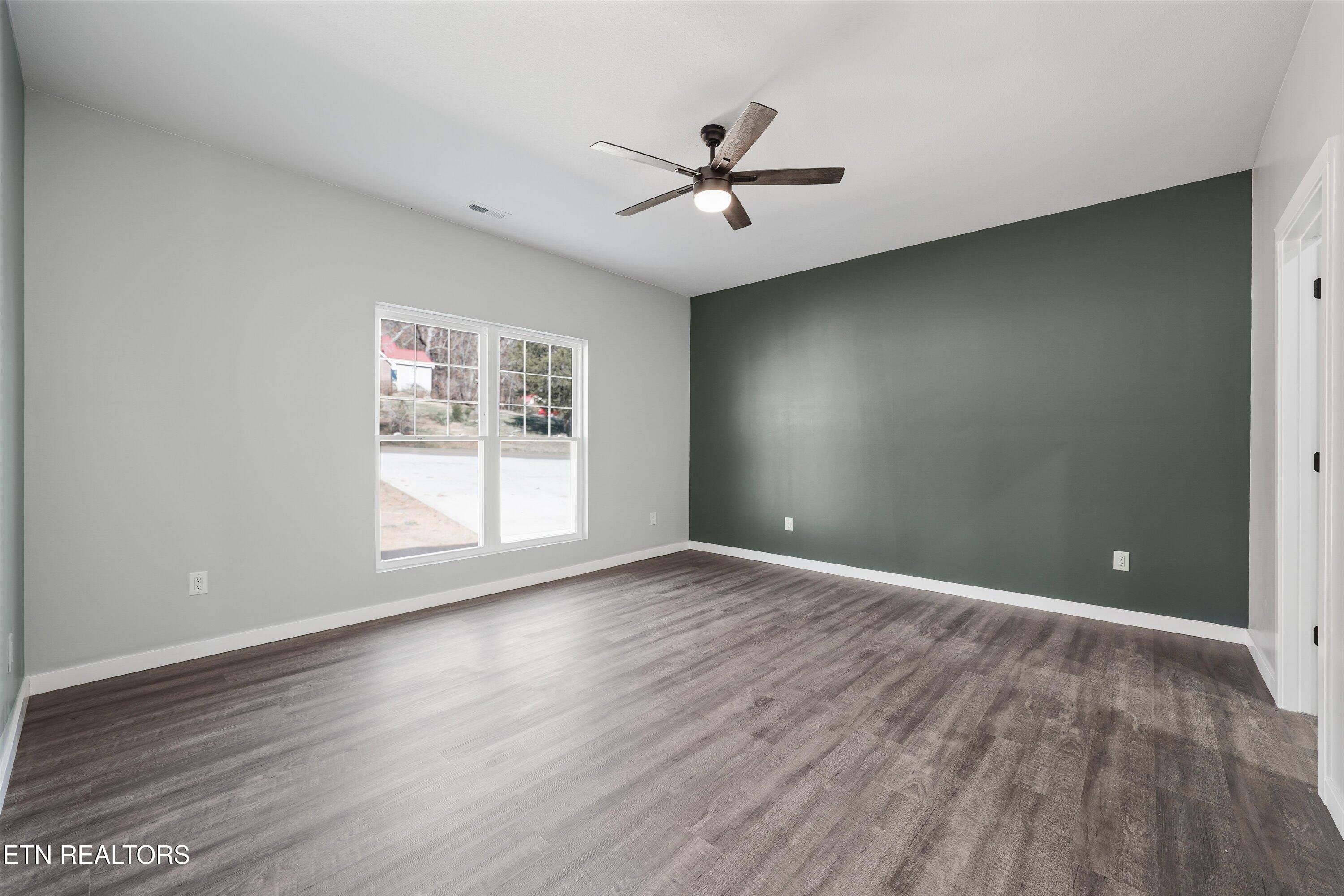 4066 Sevierville Road Maryville, TN 37804 - Photo 18 of 38 16-4066 Sevierville Rd12