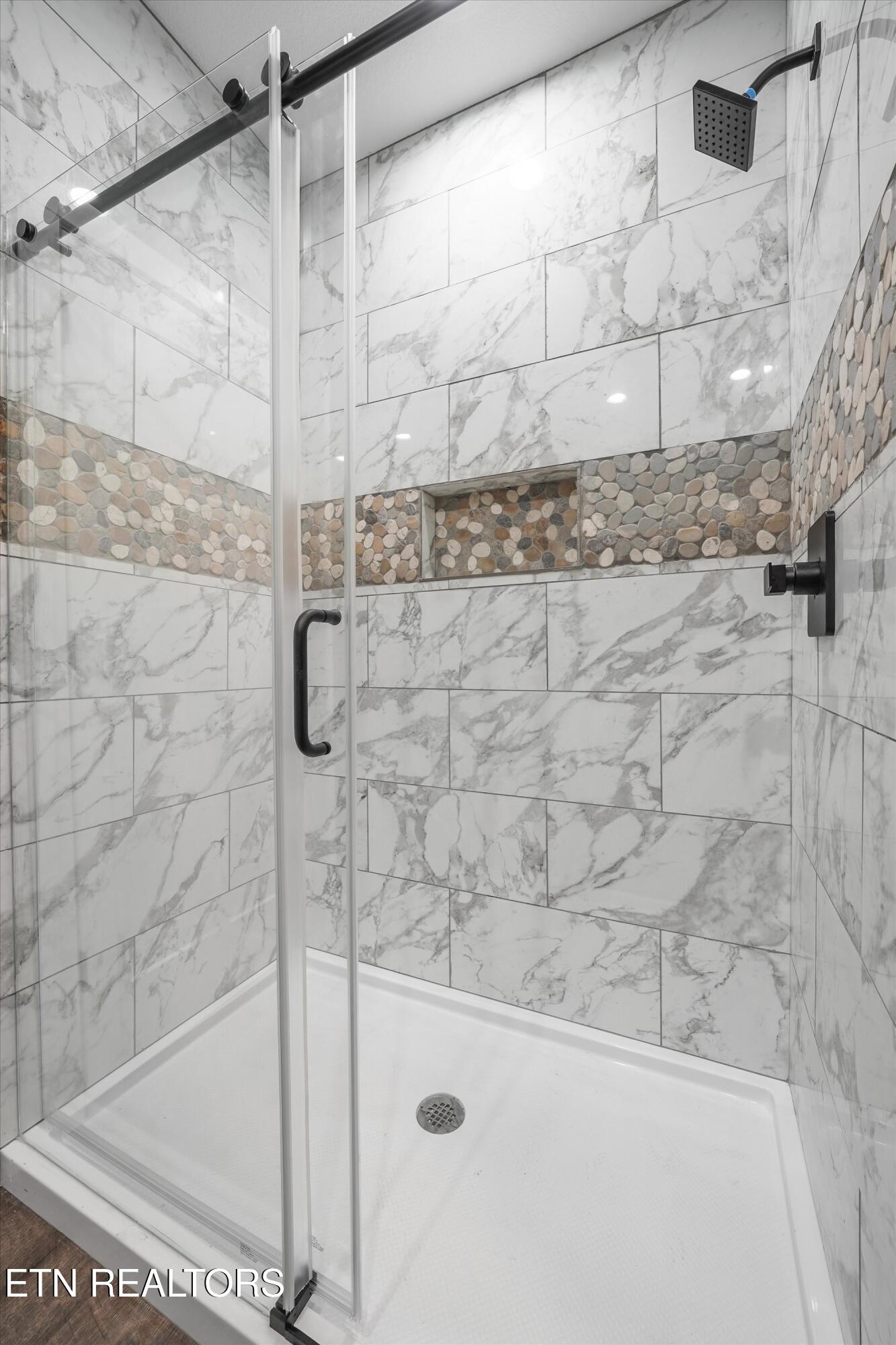 4066 Sevierville Road Maryville, TN 37804 - Photo 20 of 38 19-4066 Sevierville Rd15