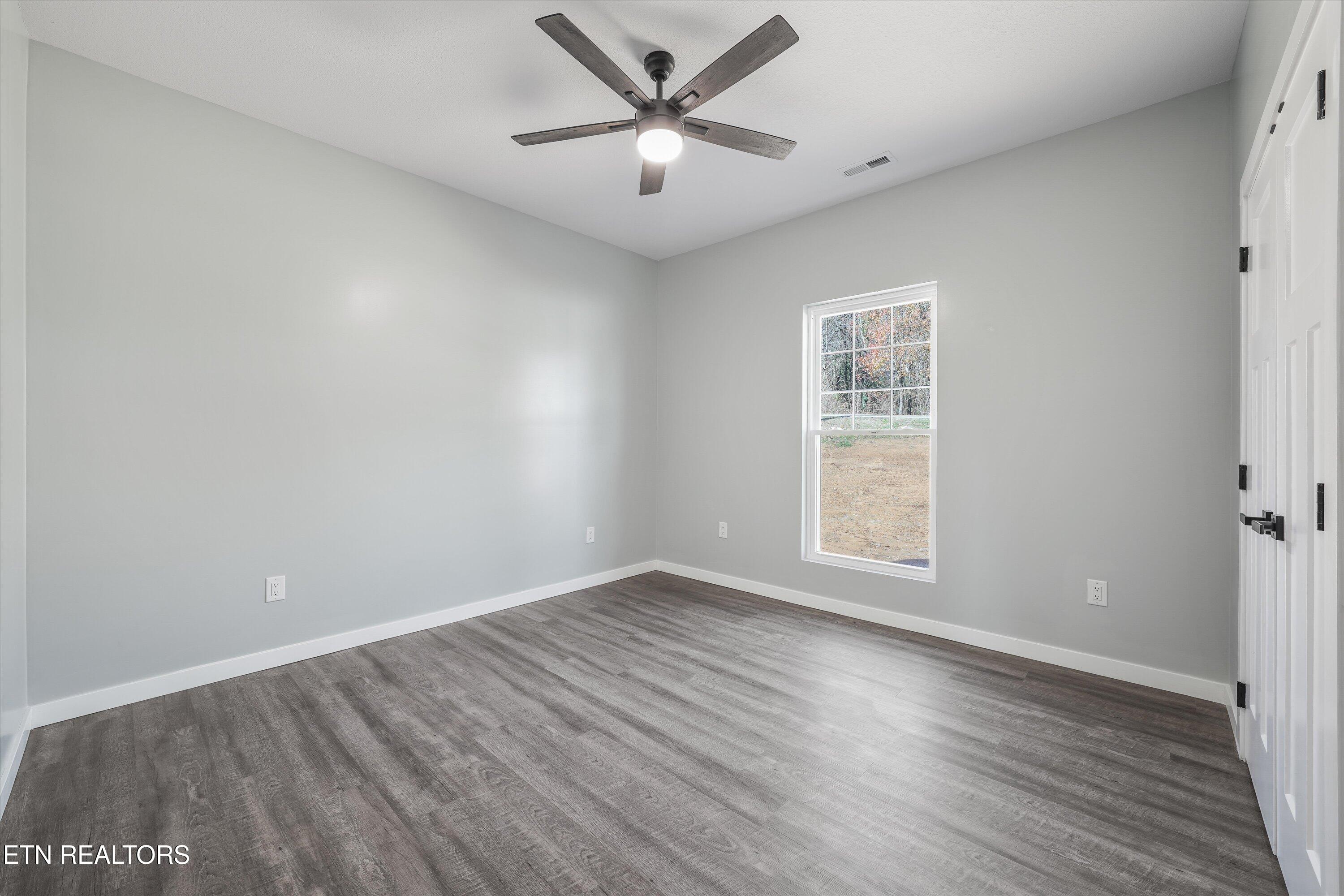 4066 Sevierville Road Maryville, TN 37804 - Photo 25 of 38 23-4066 Sevierville Rd19