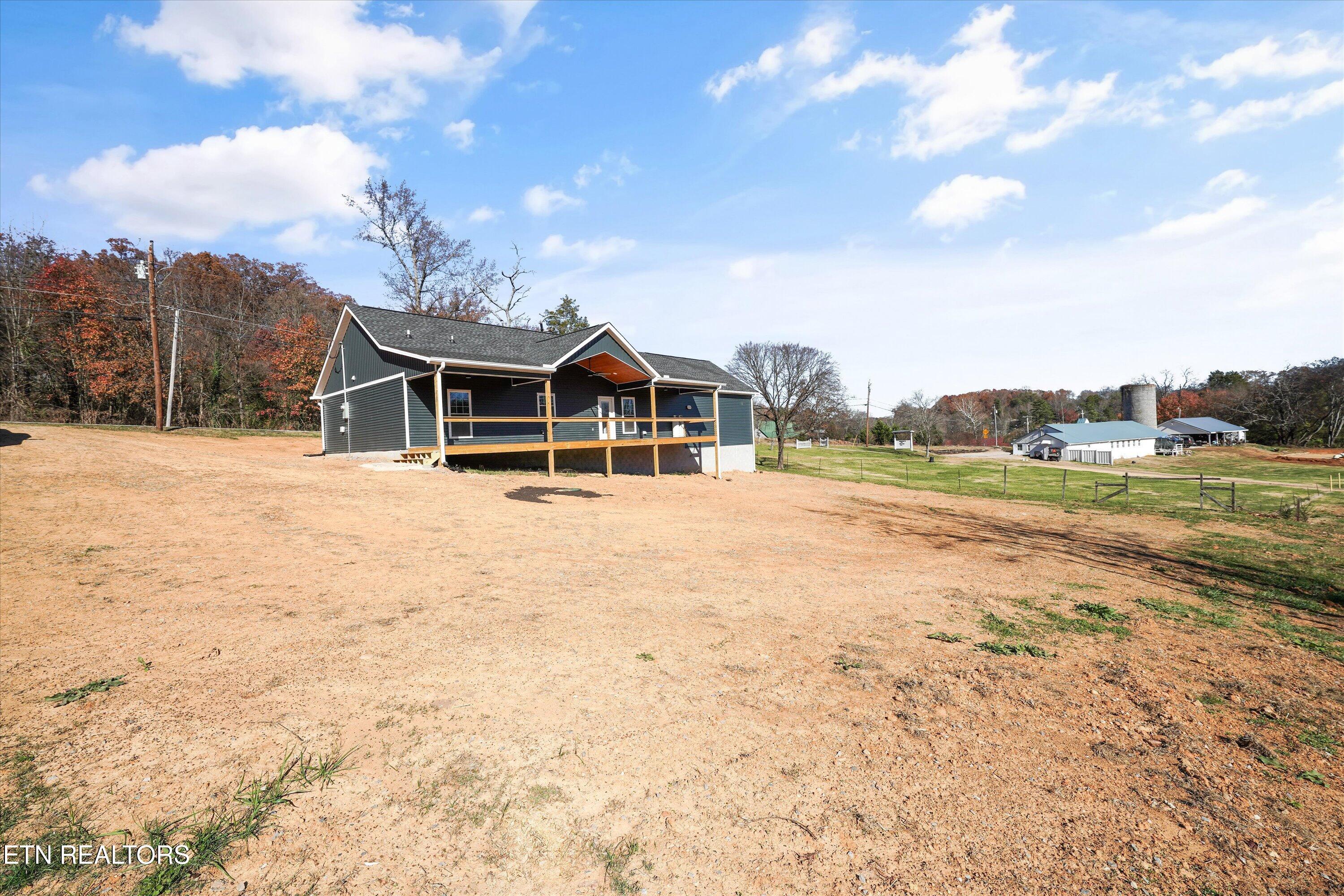 4066 Sevierville Road Maryville, TN 37804 - Photo 28 of 38 29-4066 Sevierville Rd24
