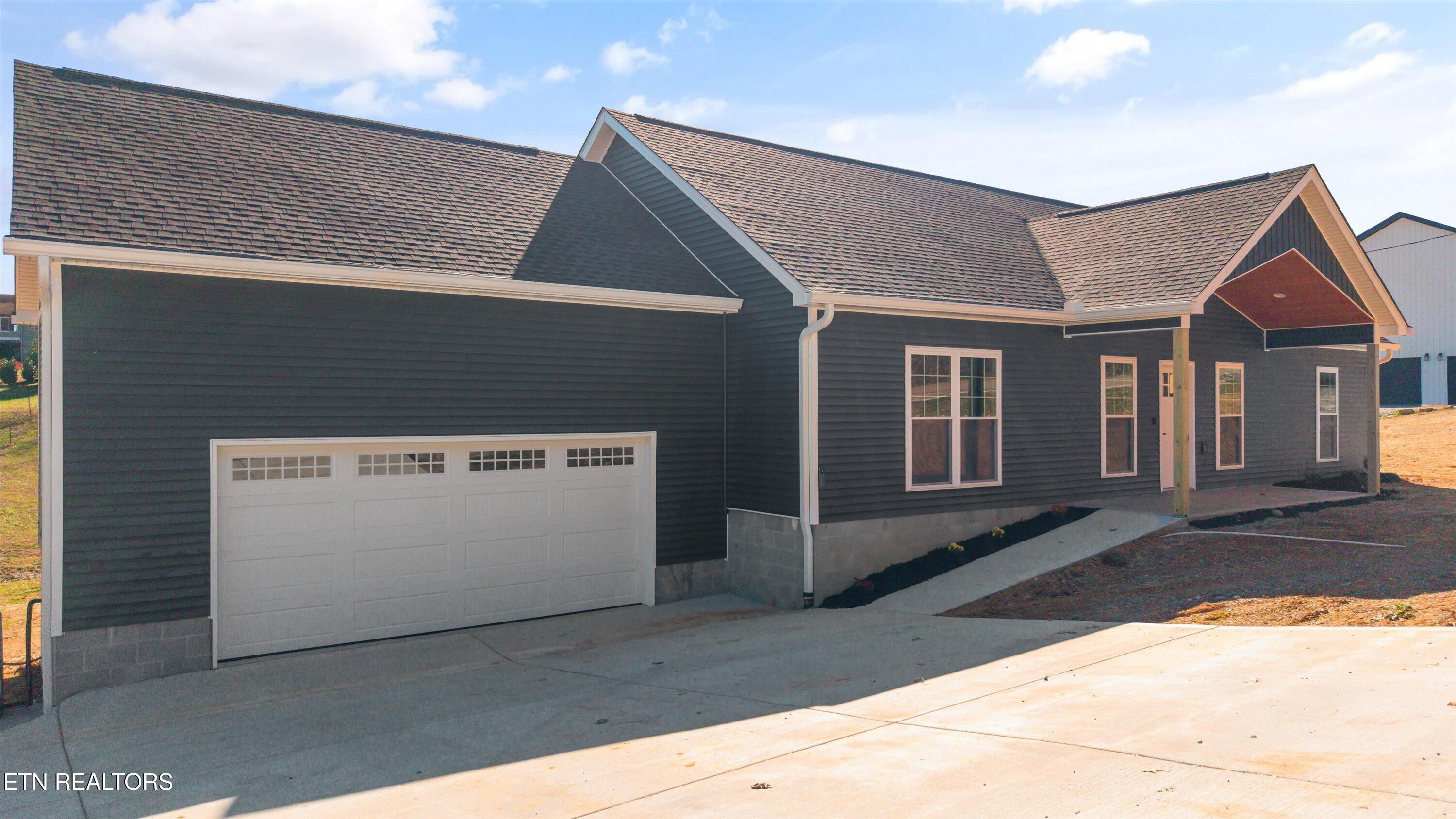 4066 Sevierville Road Maryville, TN 37804 - Photo 7 of 38 03-4066 Sevierville Rd30