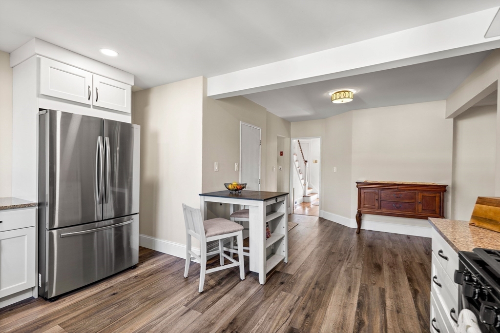 24 Barnstable Street Swampscott, MA 01907 - Photo 13 of 27