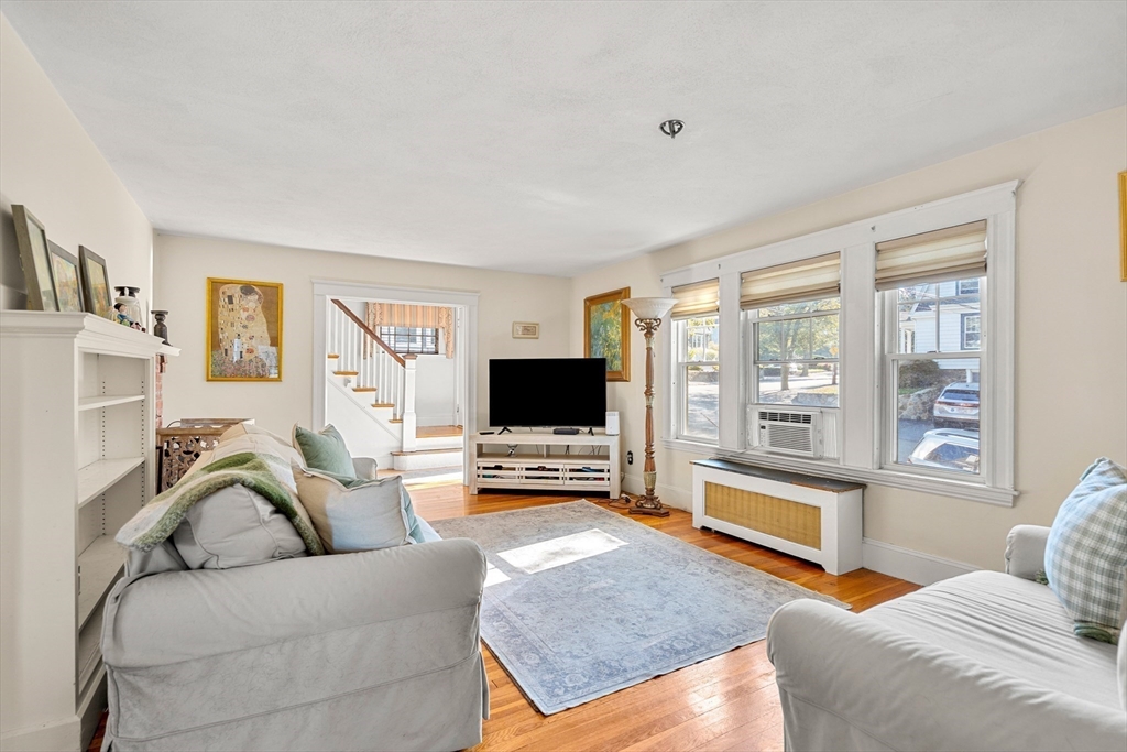 24 Barnstable Street Swampscott, MA 01907 - Photo 7 of 27