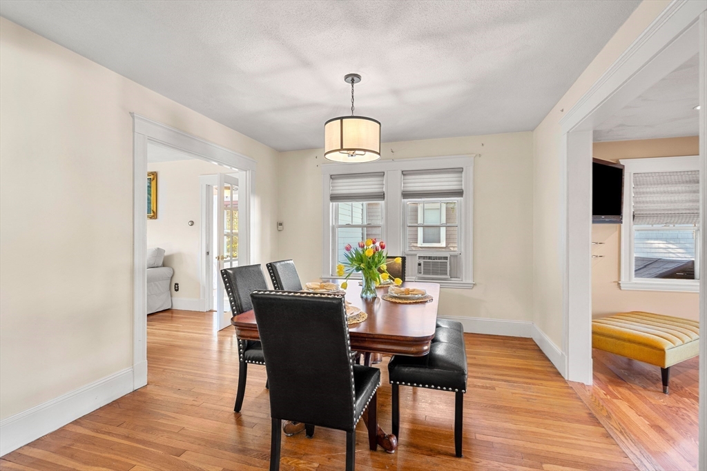 24 Barnstable Street Swampscott, MA 01907 - Photo 8 of 27