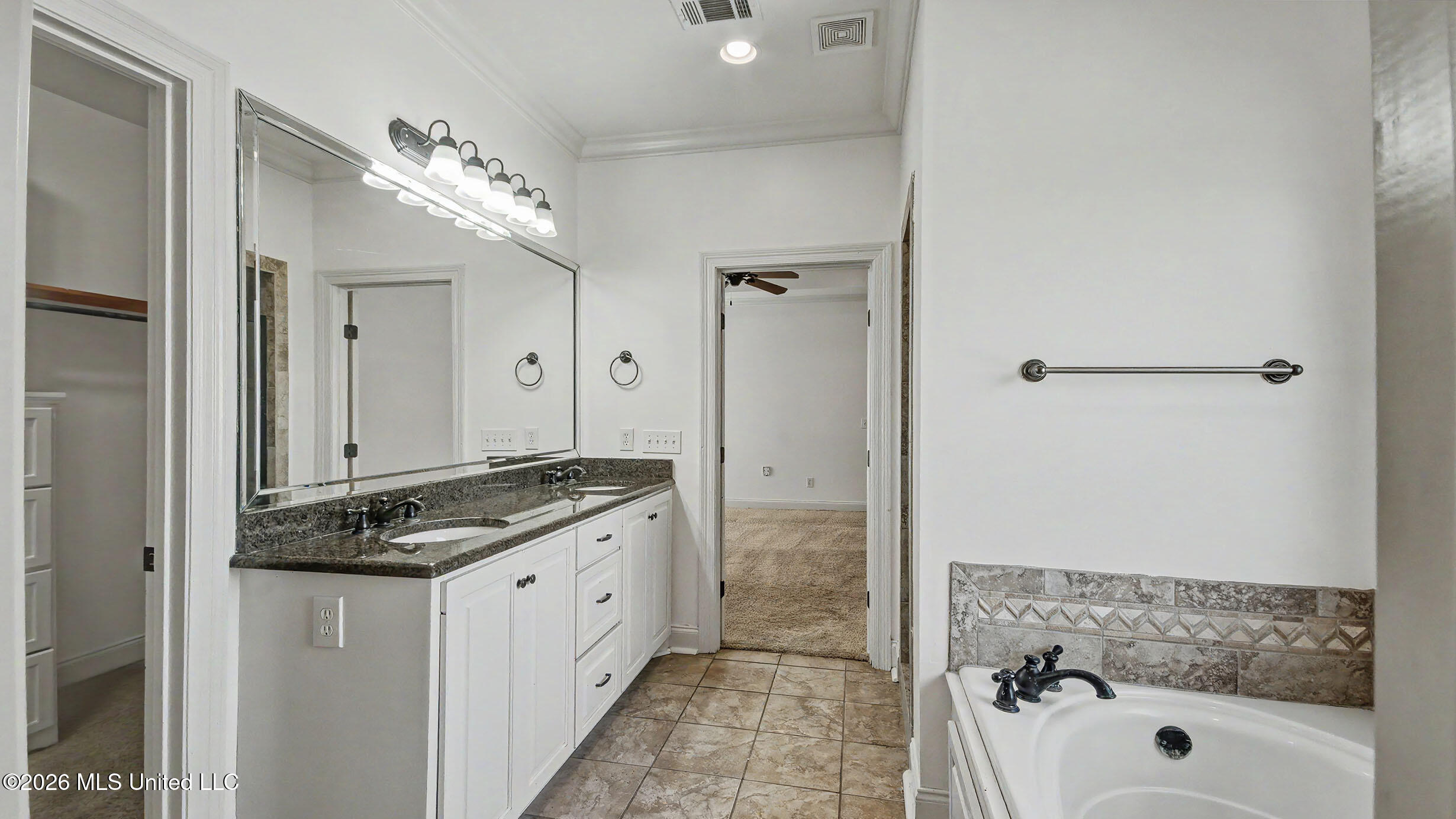 228 Stoney Ridge Road Clinton, MS 39056 - Photo 21 of 34 IMGP4013_4_5