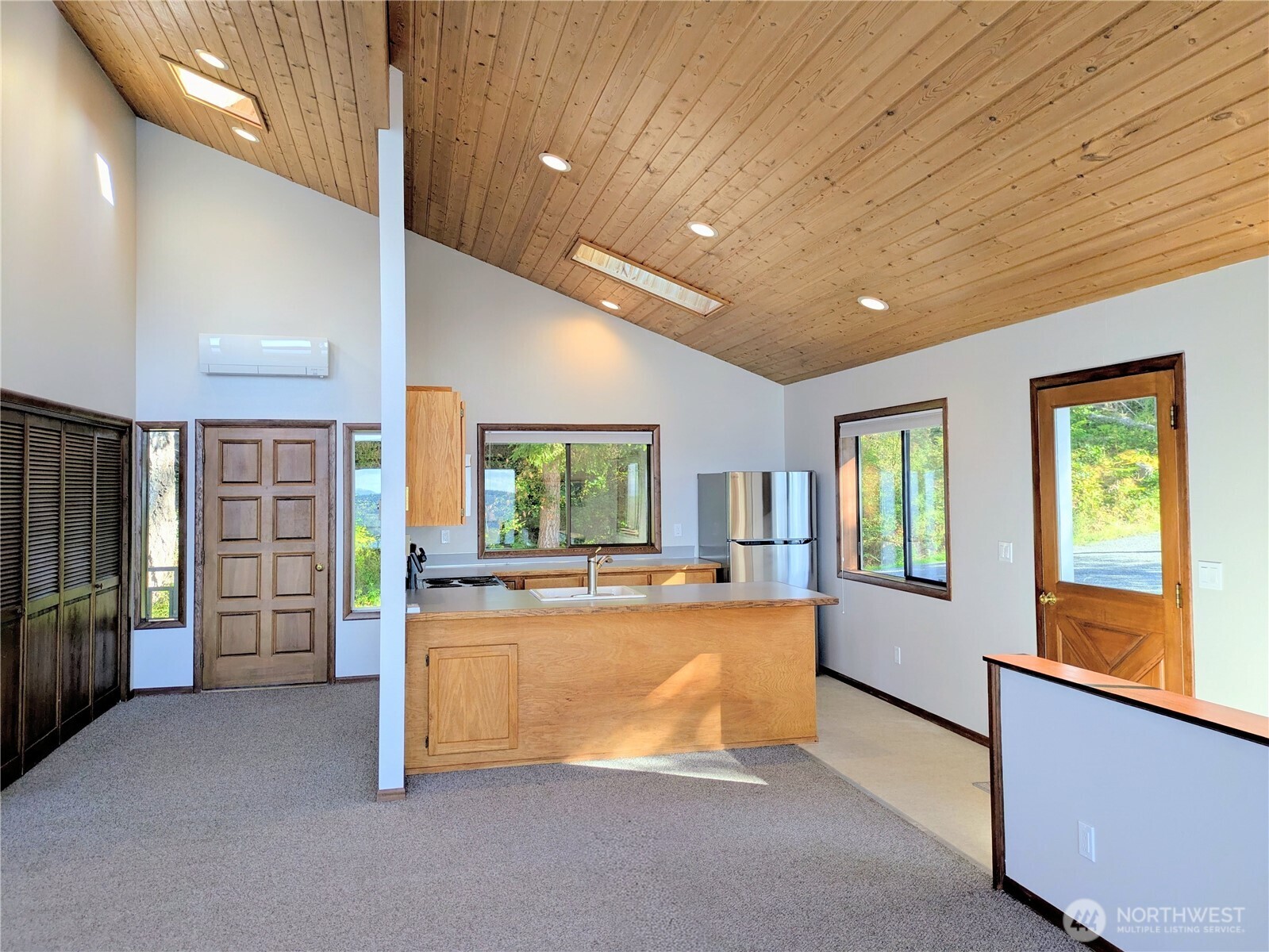 237 Switchback Road Orcas Island, WA 98245 - Photo 9 of 35 Gallery Image 9
