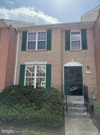 $279,900 | 5013 Colburn Terrace, Hyattsville, MD 20782