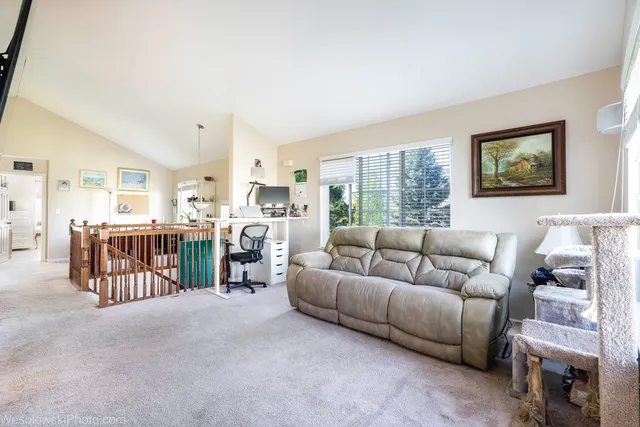 $249,000 | 644 South Rosehall Lane, Unit 644, Round Lake, IL 60073