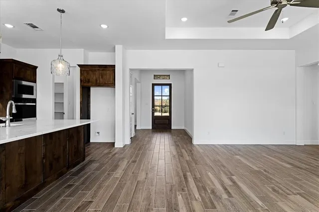 $649,900 | 4005 Crick Court, Weatherford, TX 76087