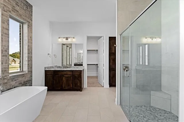 $649,900 | 4005 Crick Court, Weatherford, TX 76087