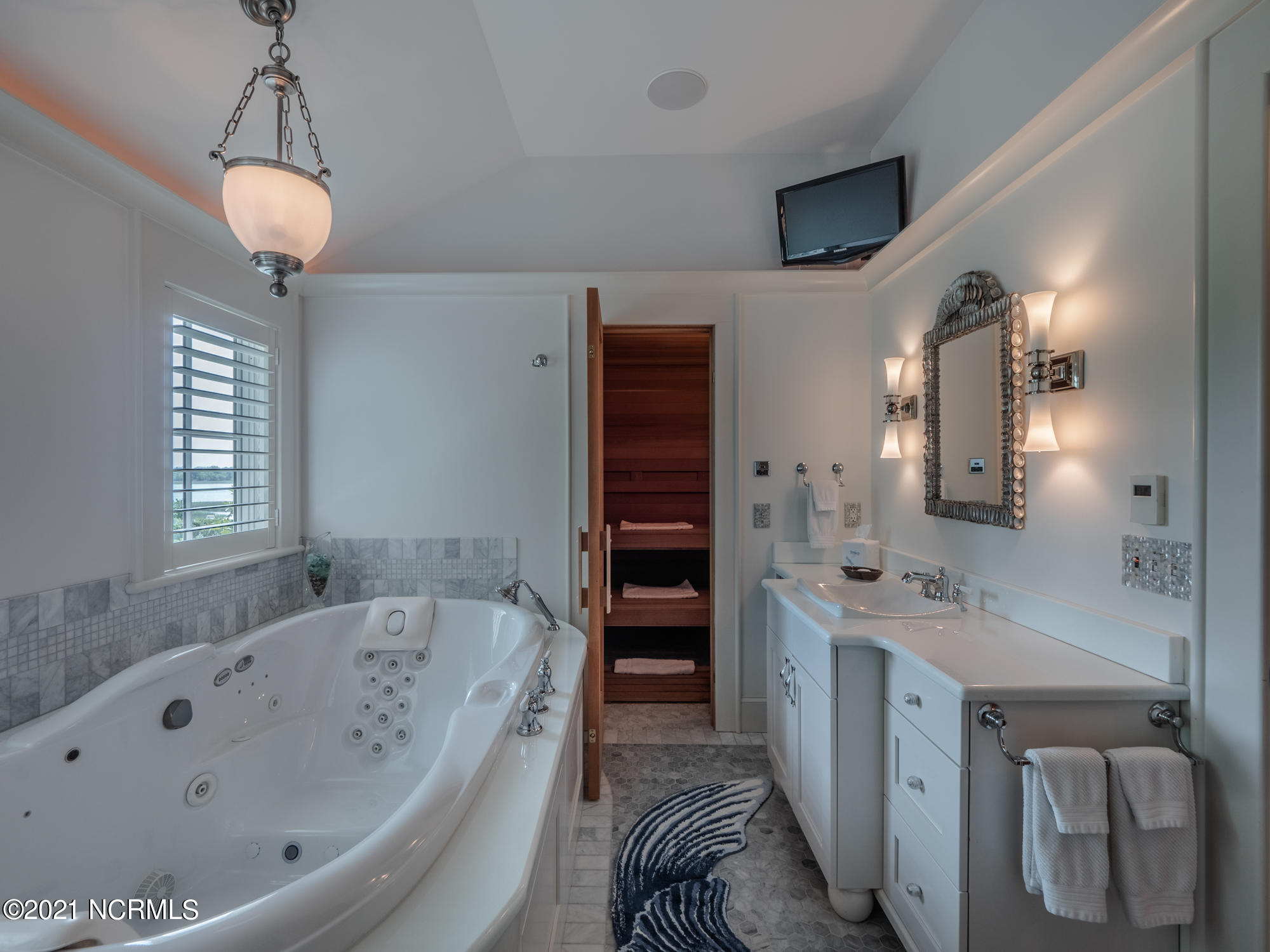2307 Middle Sound Loop Road Wilmington, NC 28411 - Photo 42 of 88 37-large-2000px