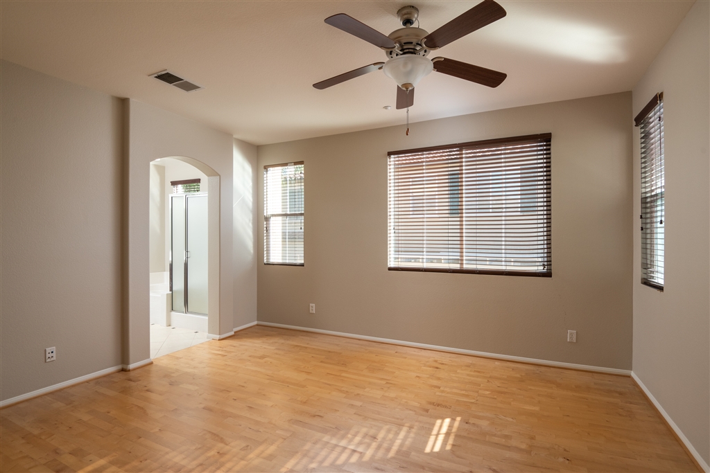 1172 Caprise Drive San Marcos, CA 92078 - Photo 11 of 25 Gallery Image 11