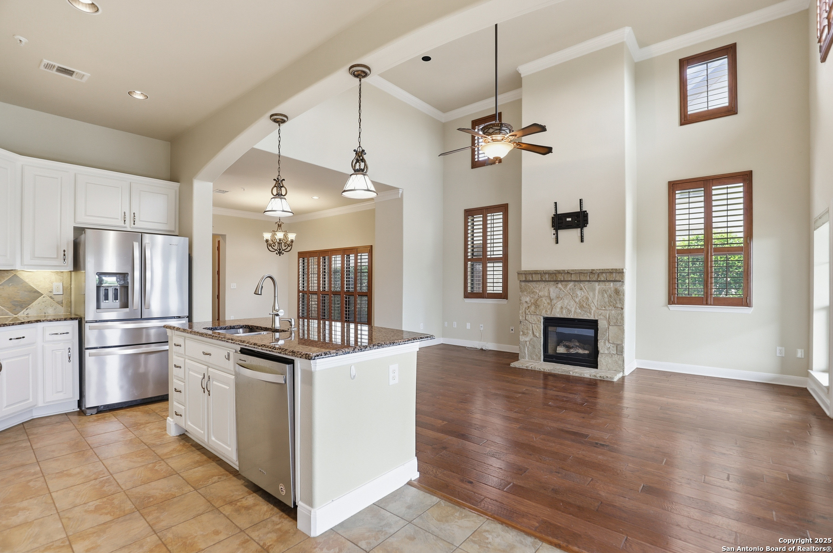 7800 Sw Parkway, Unit 1710 Austin, TX 78735 - Photo 9 of 34 a kitchen with stainless steel appliances granite countertop a stove oven and a refrigerator