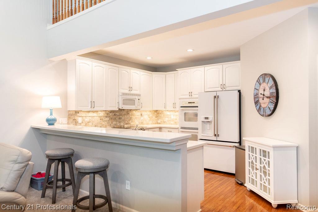 767 East Bluff Court Rochester Hills, MI 48306 - Photo 21 of 52
