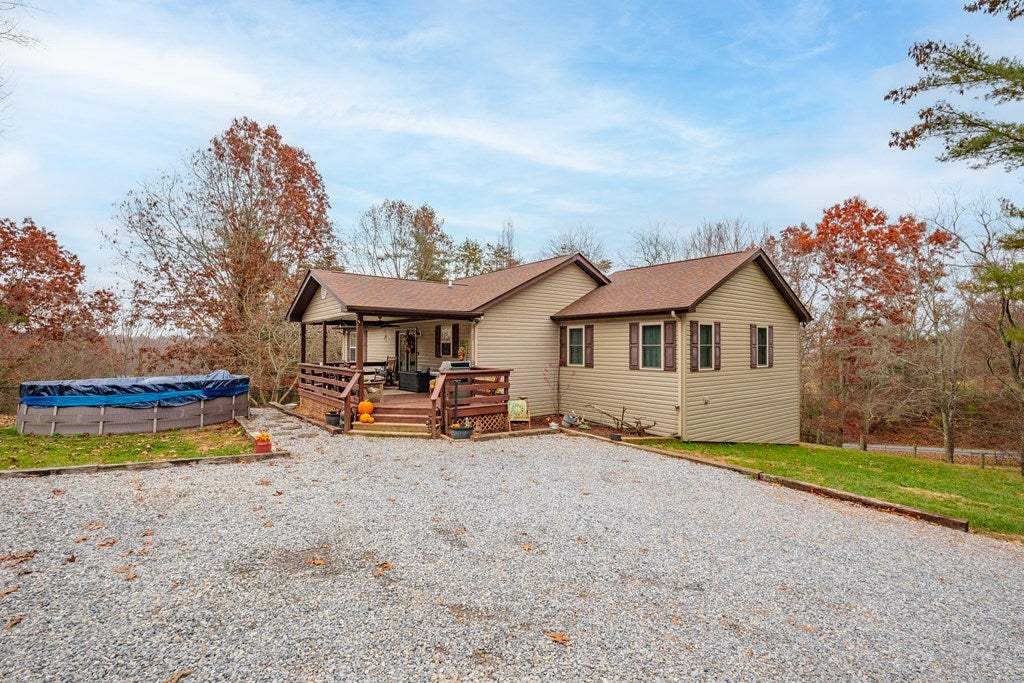 556 Rickey Road Max Meadows, VA 24360 - Photo 6 of 74 Gallery Image 6