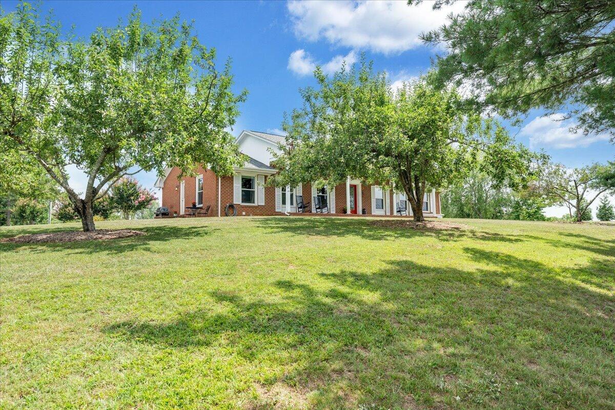 1125 Loyds Store Road Vinton, VA 24179 - Photo 86 of 119 083-MIB06167