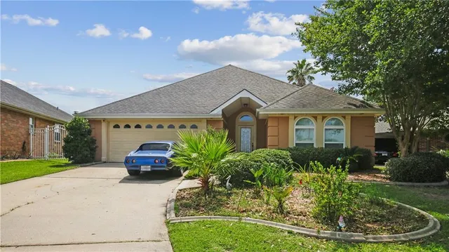 $345,000 | 213 Chimaera Lane, Slidell, LA 70458