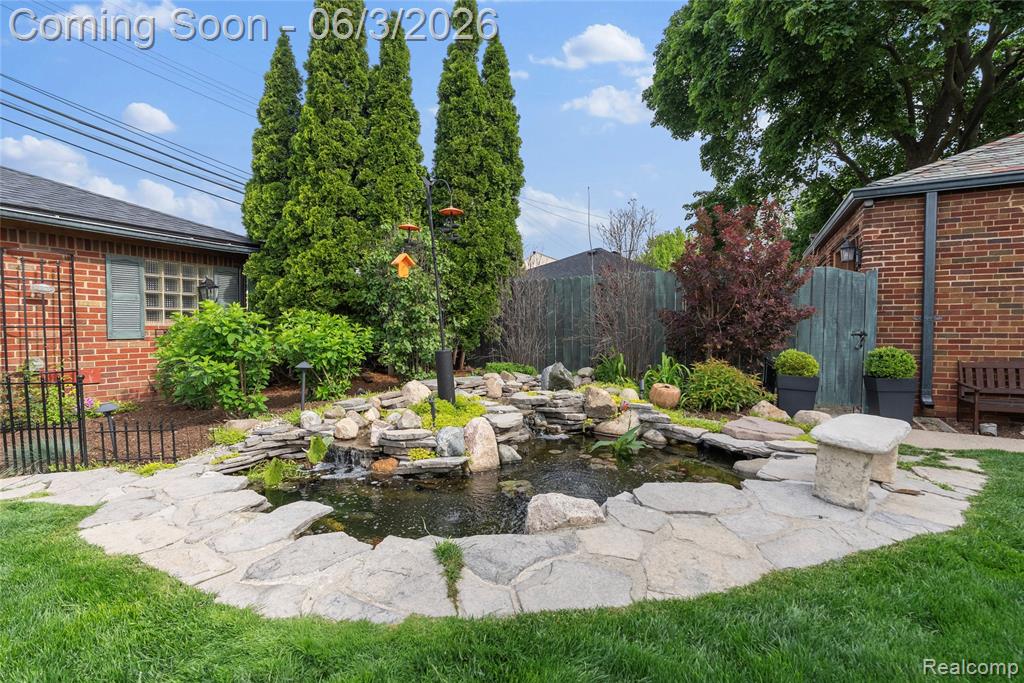 2470 Riverside Drive Trenton, MI 48183 - Photo 9 of 78