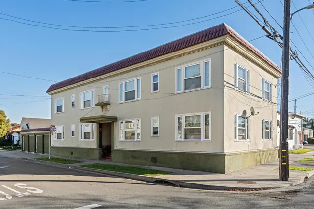 $1,030,000 | 600 26th Street, Richmond, CA 94804