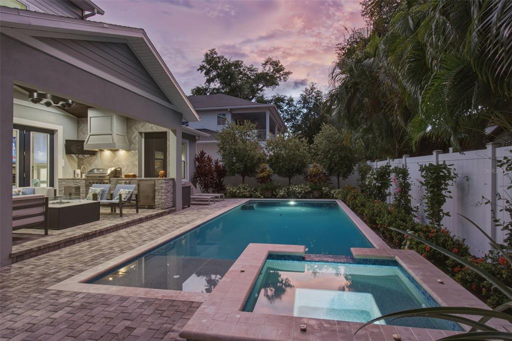 3103 West Hawthorne Road Tampa, FL 33611 - Photo 58 of 60 Gallery Image 58