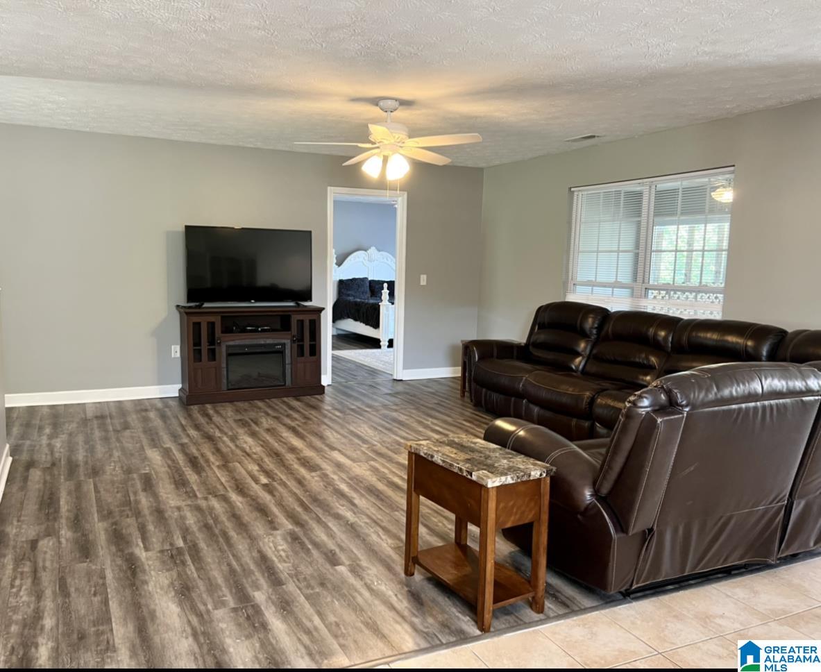 344 Rushing Springs Road Lincoln, AL 35096 - Photo 5 of 37