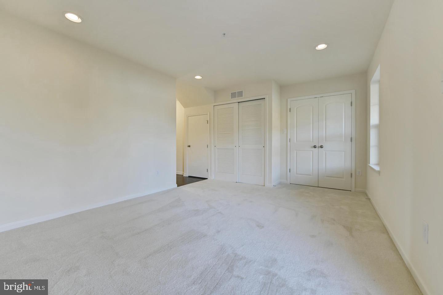 43 Iron Gate Road Sicklerville, NJ 08081 - Photo 12 of 27