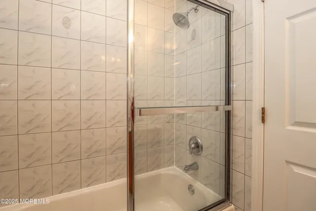 $2,500 | 105 Adamecs Way, Unit 105, South Amboy, NJ 08879