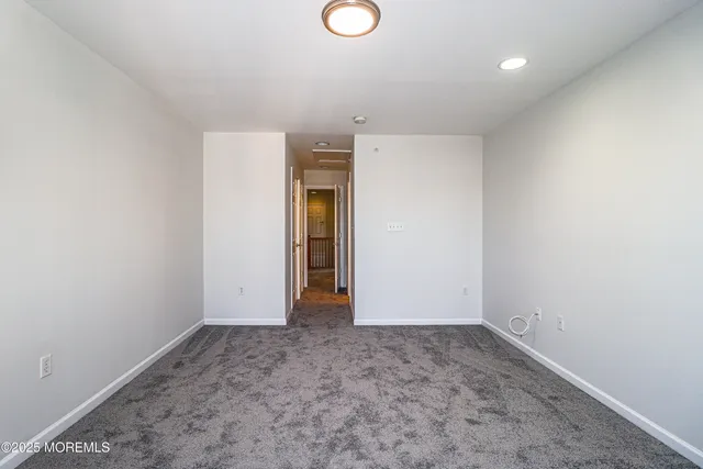 $2,500 | 105 Adamecs Way, Unit 105, South Amboy, NJ 08879