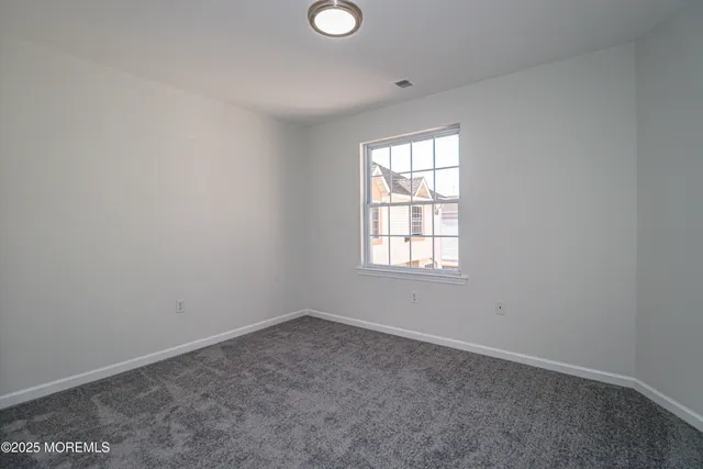 $2,500 | 105 Adamecs Way, Unit 105, South Amboy, NJ 08879